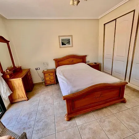 Rayo Rojo In Brias- Y -golf 6 Calle Ebro Villa